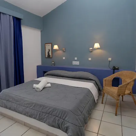 Trypiti Hotel 3*