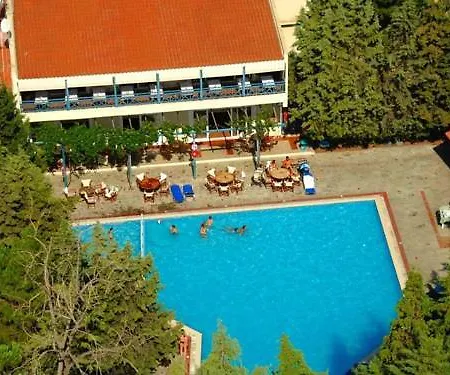 Trypiti Hotel