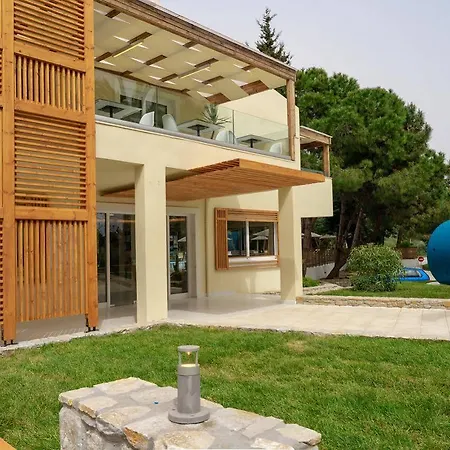 Trypiti 3* Limenaria (Thasos)